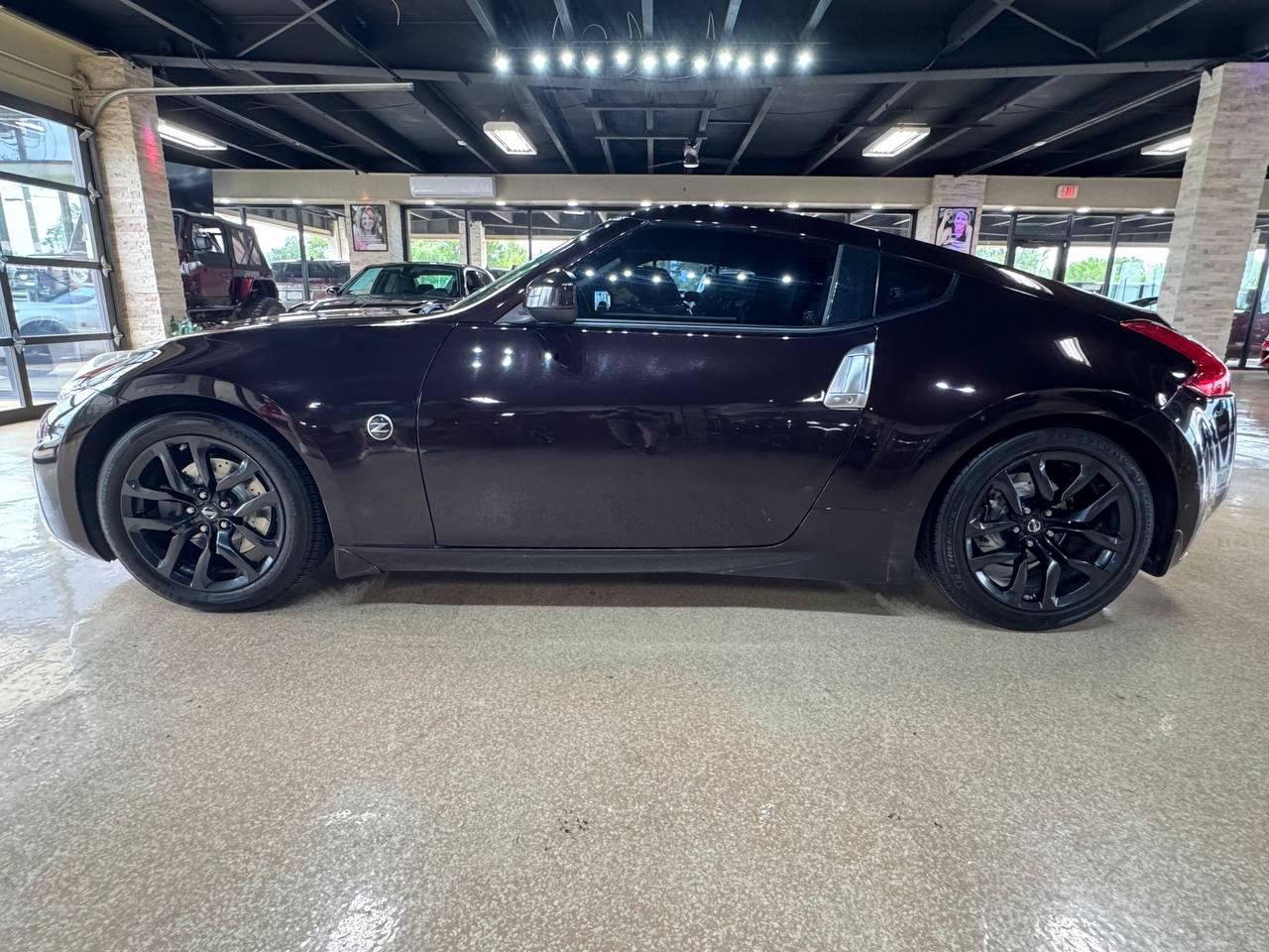 Nissan 370Z 2dr Cpe Auto Touring 2016