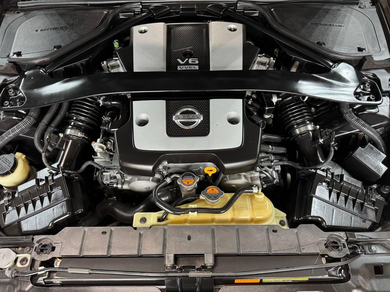 Nissan 370Z 2dr Cpe Auto Touring 2016