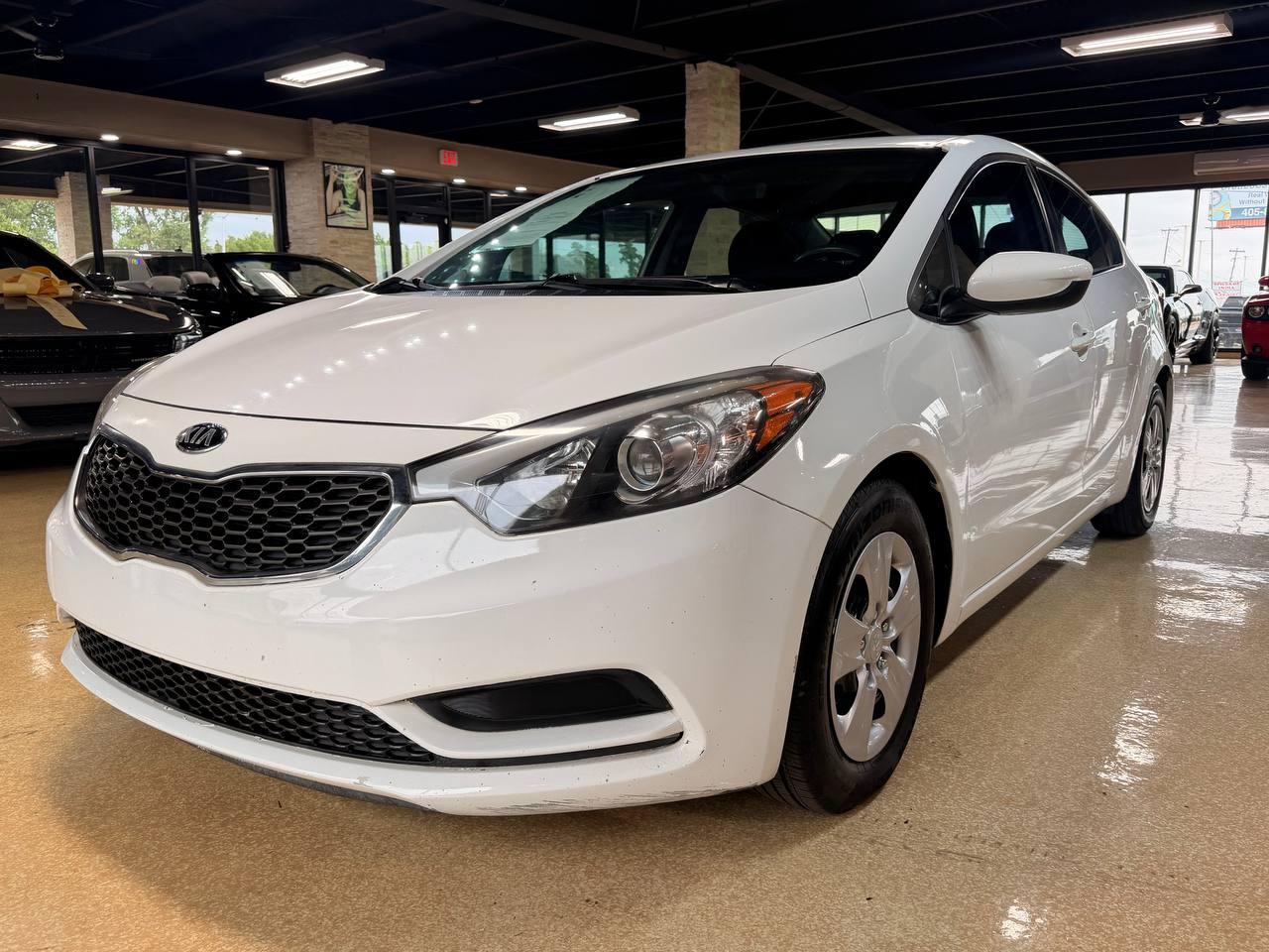 Kia Forte 4dr Sdn Auto LX 2016