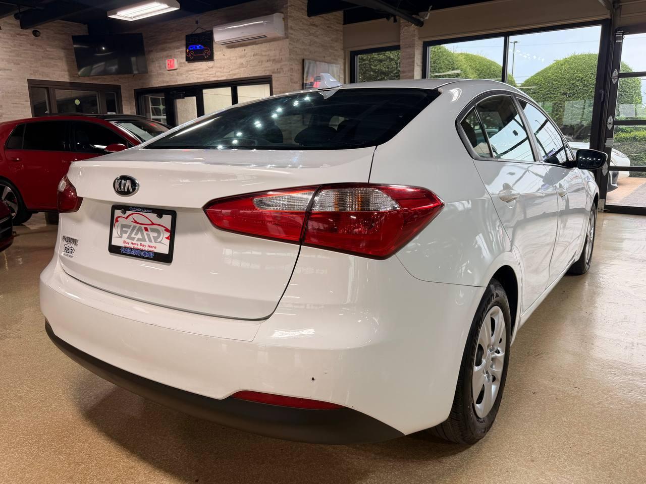 Kia Forte 4dr Sdn Auto LX 2016