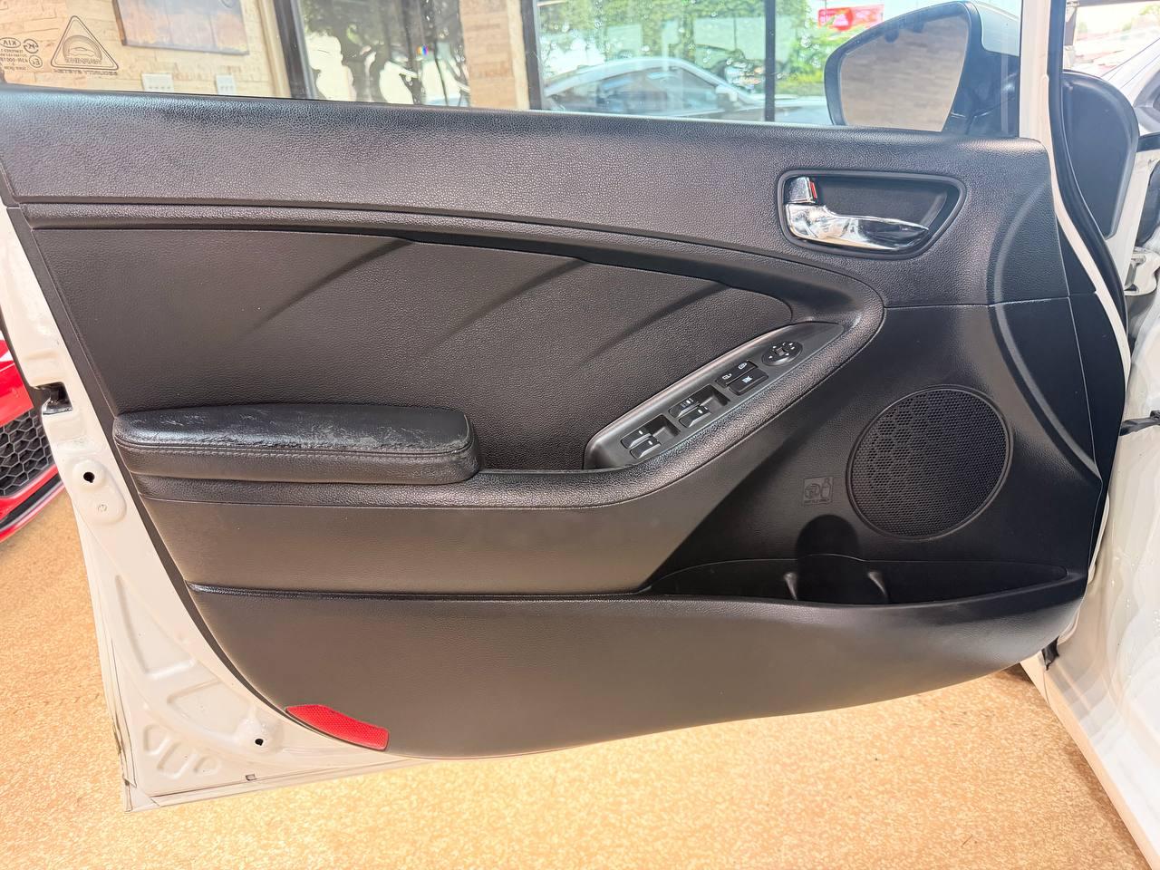 Kia Forte 4dr Sdn Auto LX 2016