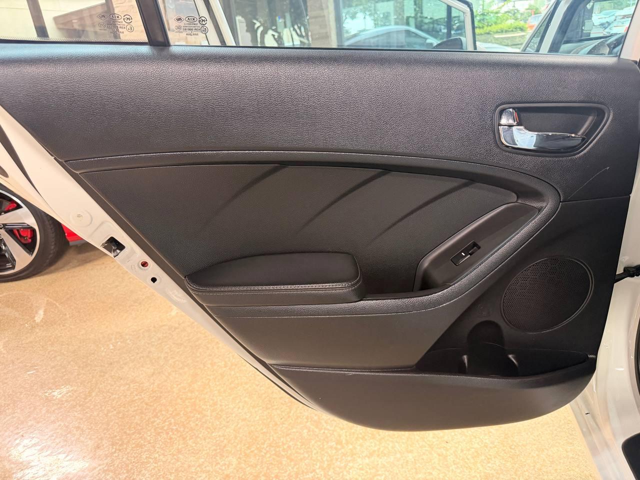 Kia Forte 4dr Sdn Auto LX 2016