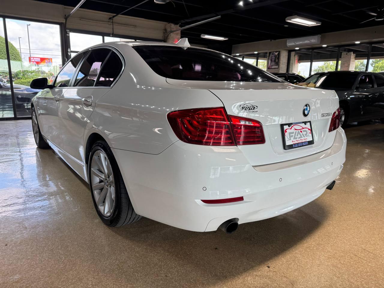 BMW 5 Series 4dr Sdn 535i RWD 2014