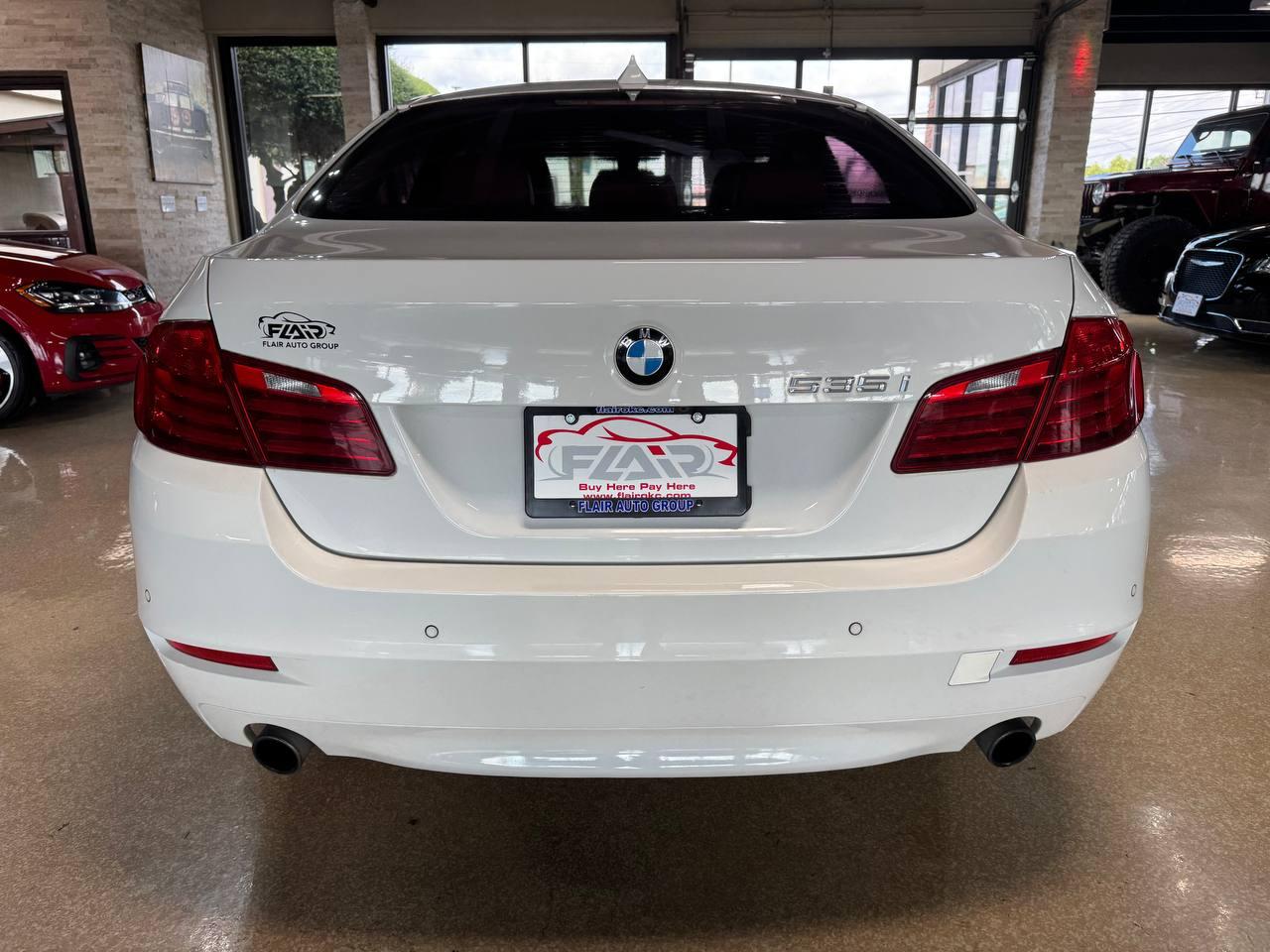 BMW 5 Series 4dr Sdn 535i RWD 2014
