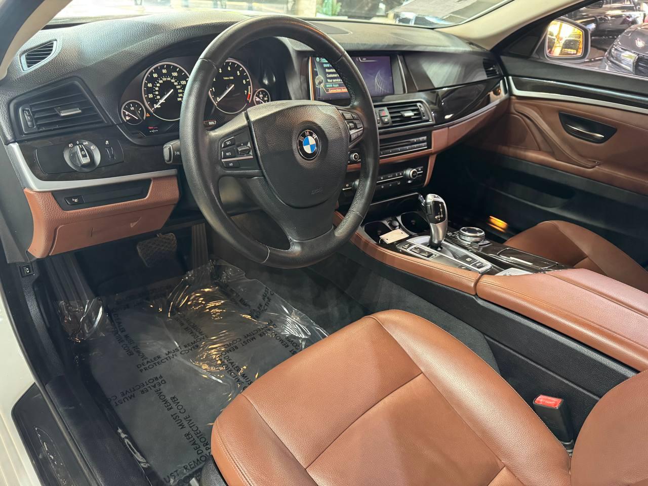 BMW 5 Series 4dr Sdn 535i RWD 2014