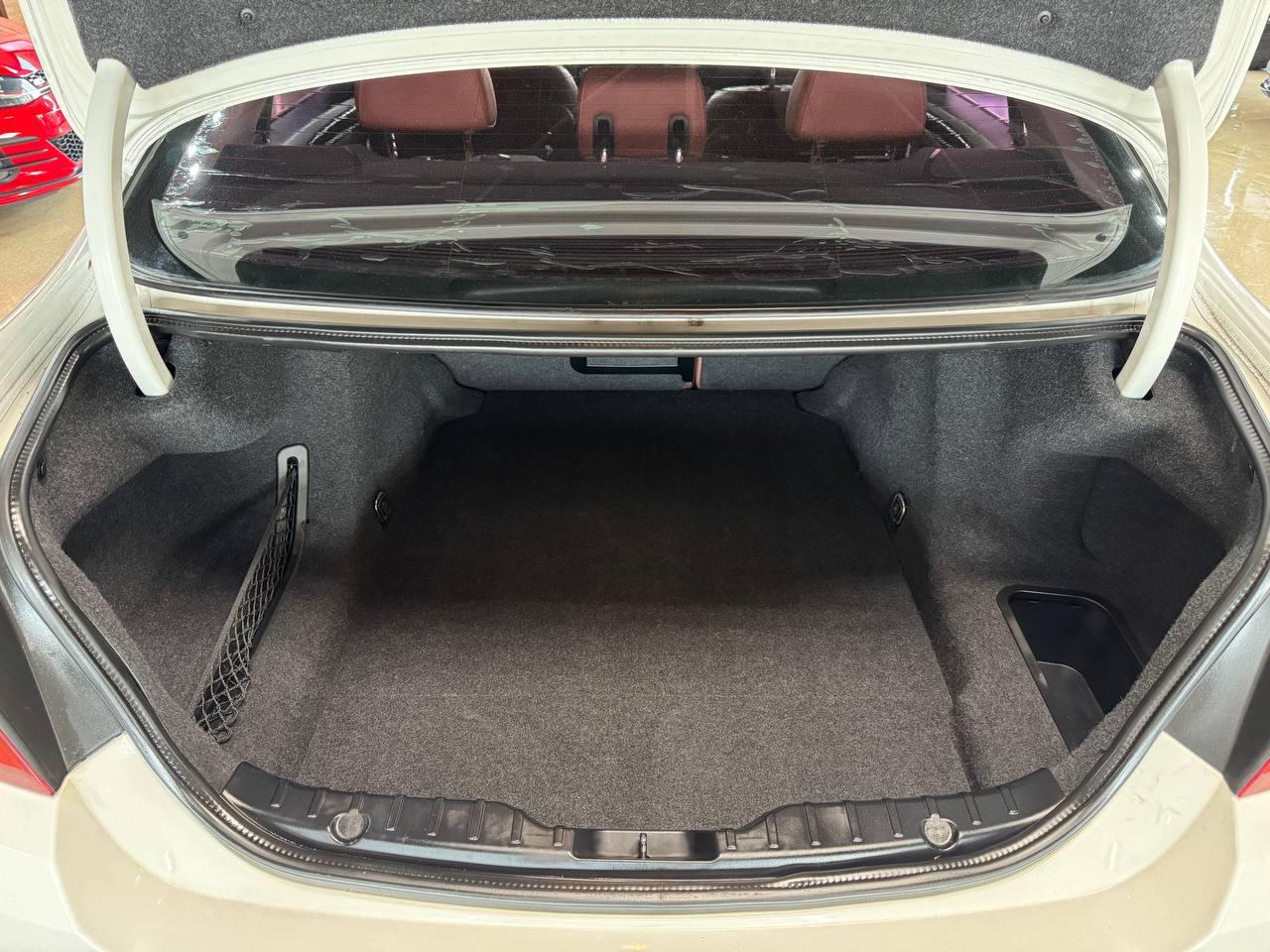 BMW 5 Series 4dr Sdn 535i RWD 2014