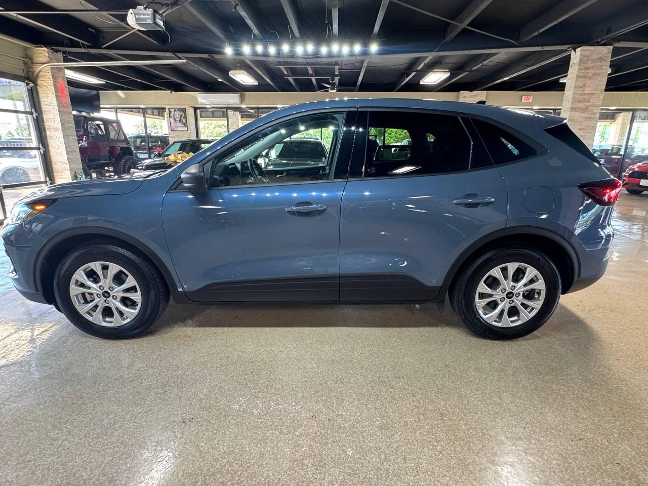 Ford Escape Active FWD 2025