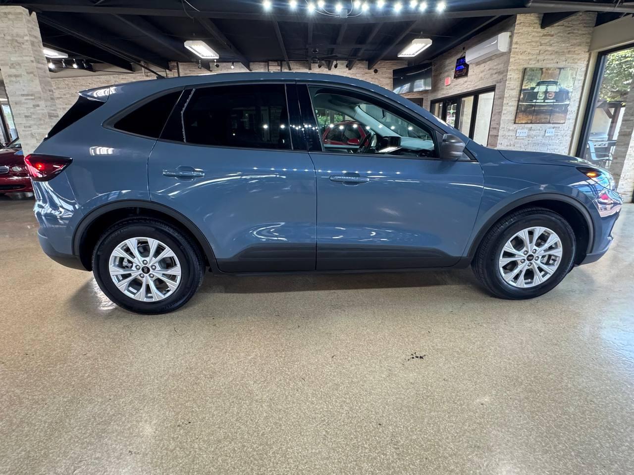 Ford Escape Active FWD 2025