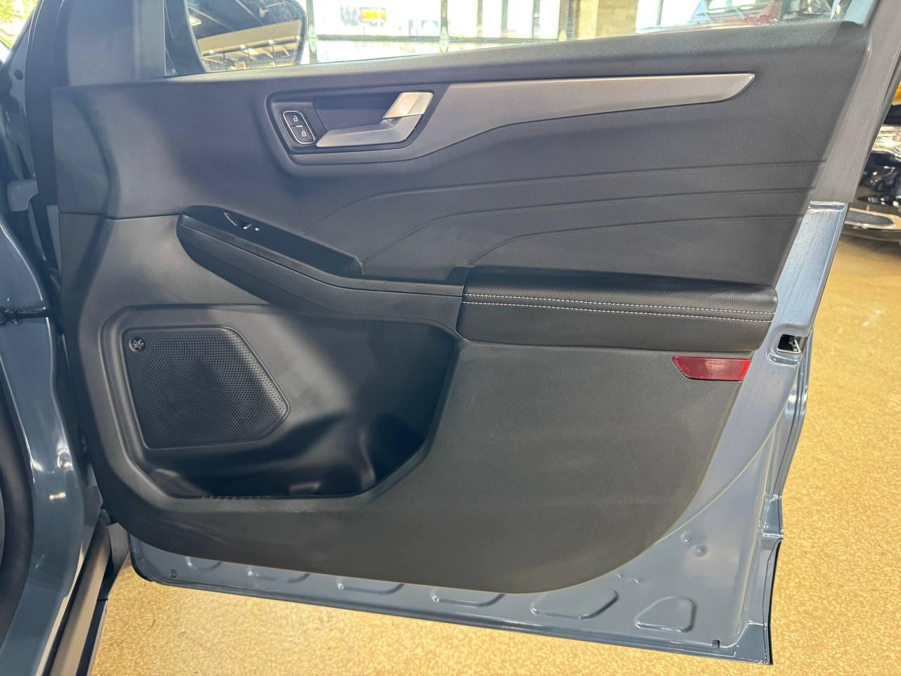 Ford Escape Active FWD 2025