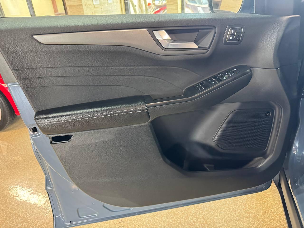 Ford Escape Active FWD 2025