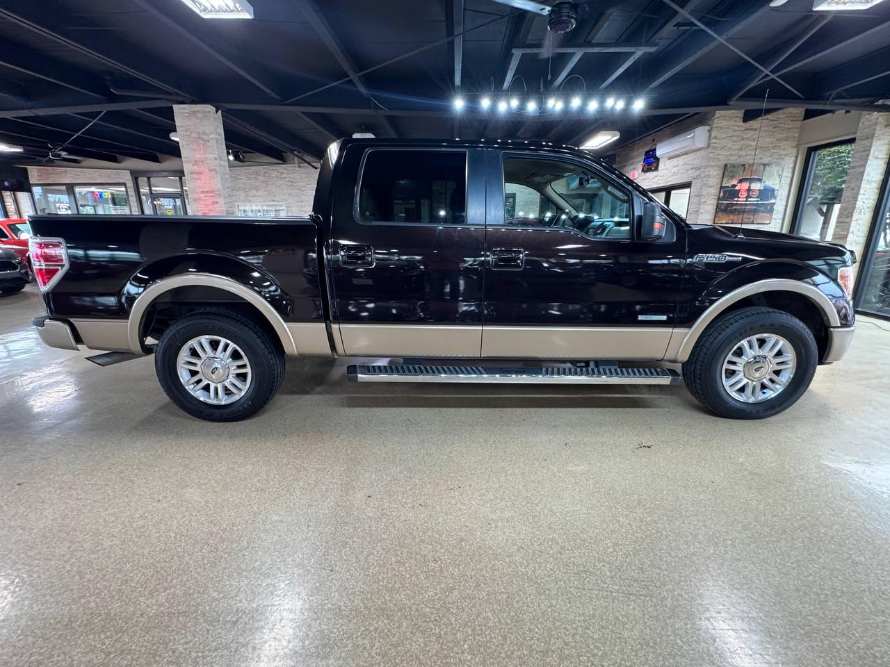 Ford F-150 2WD SuperCrew 145" King Ranch 2014