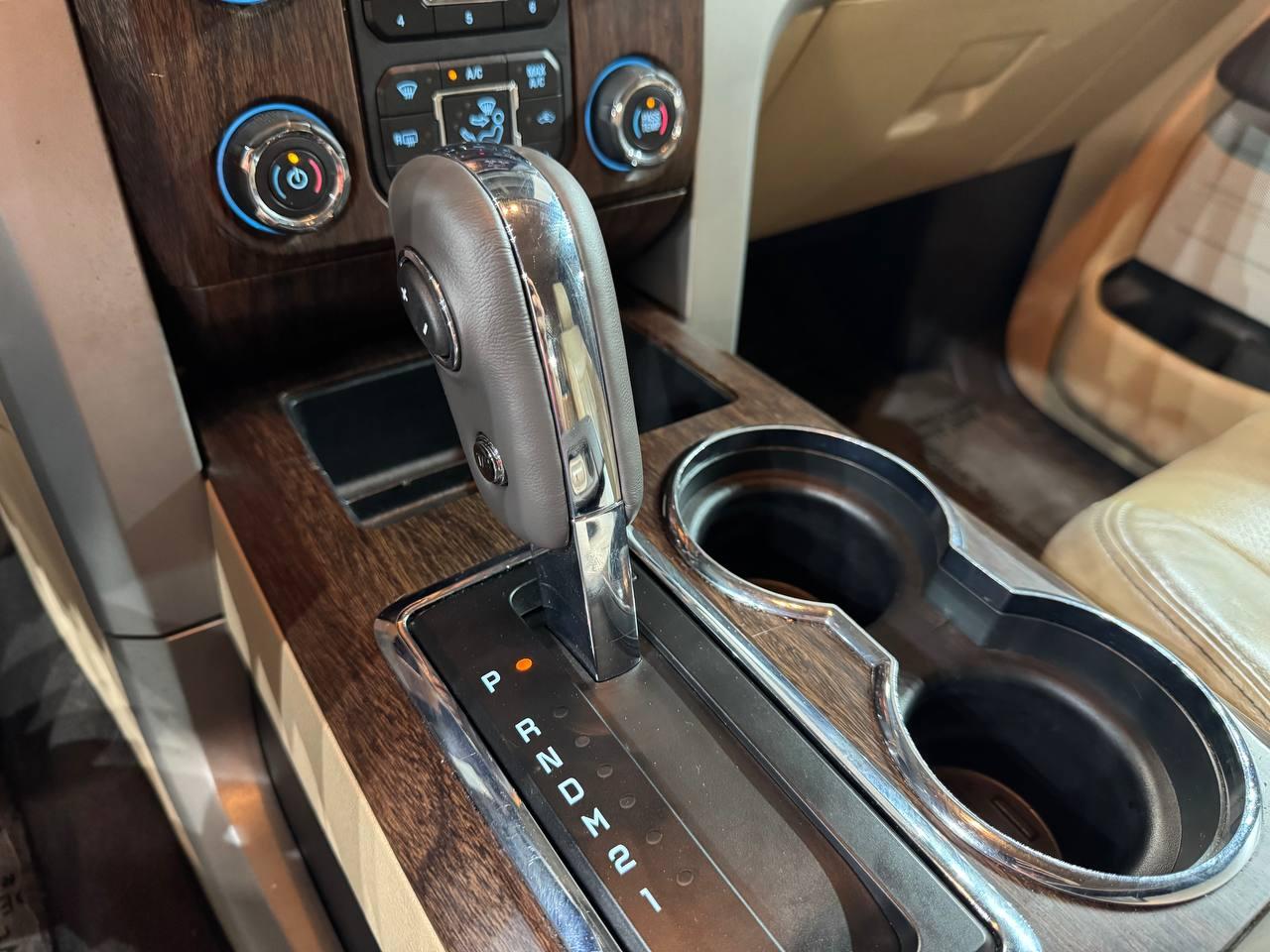Ford F-150 2WD SuperCrew 145" King Ranch 2014