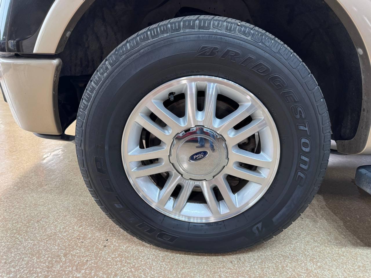 Ford F-150 2WD SuperCrew 145" King Ranch 2014