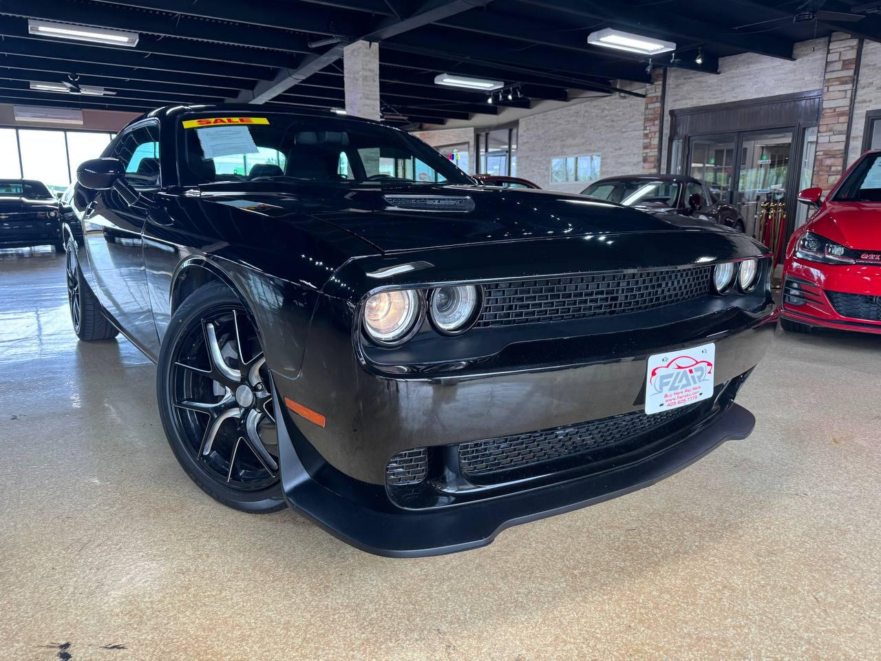 Dodge Challenger 2dr Cpe R/T 2015