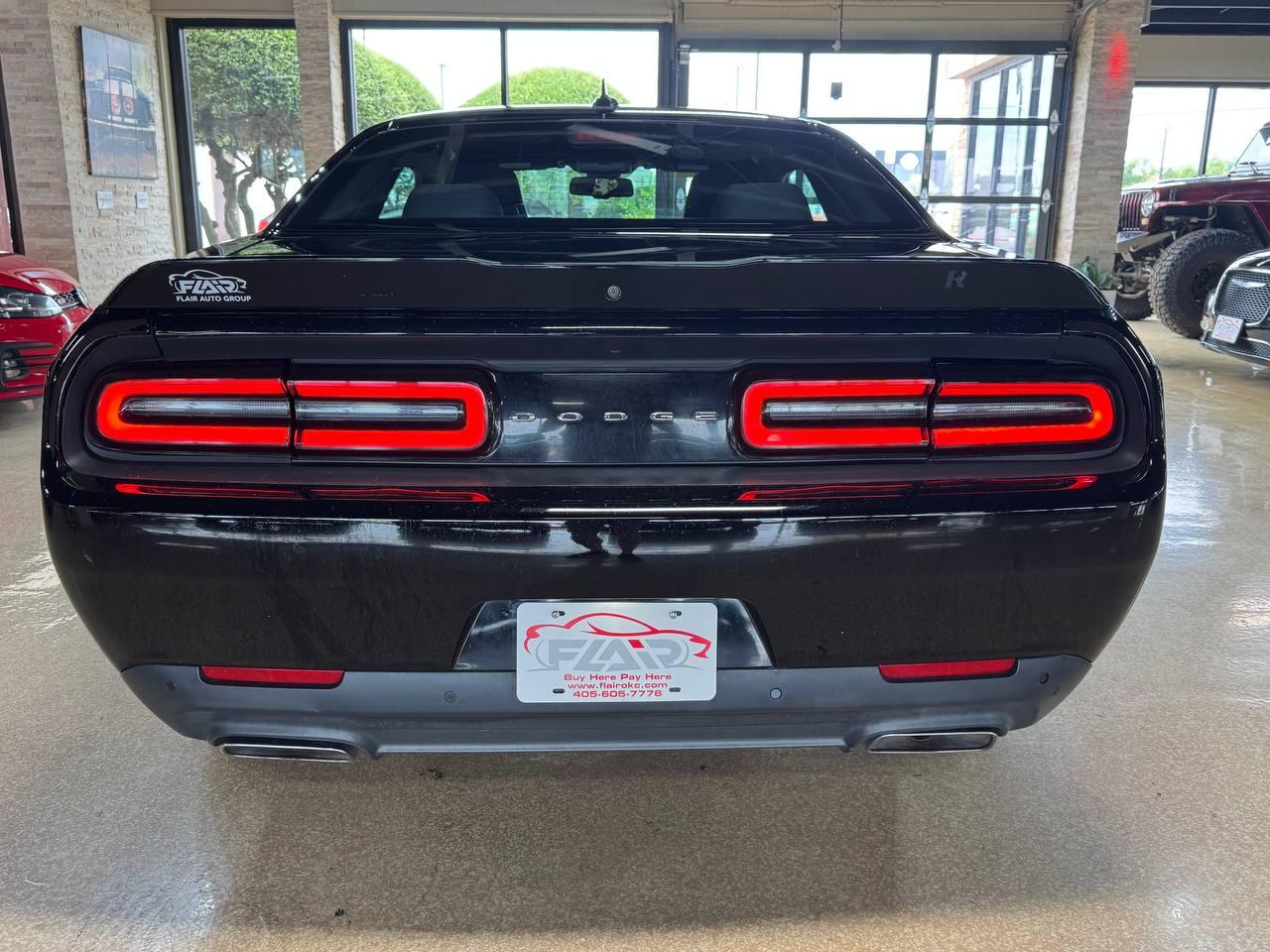 Dodge Challenger 2dr Cpe R/T 2015
