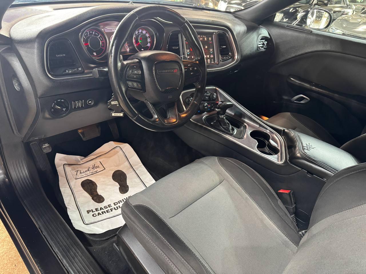 Dodge Challenger 2dr Cpe R/T 2015