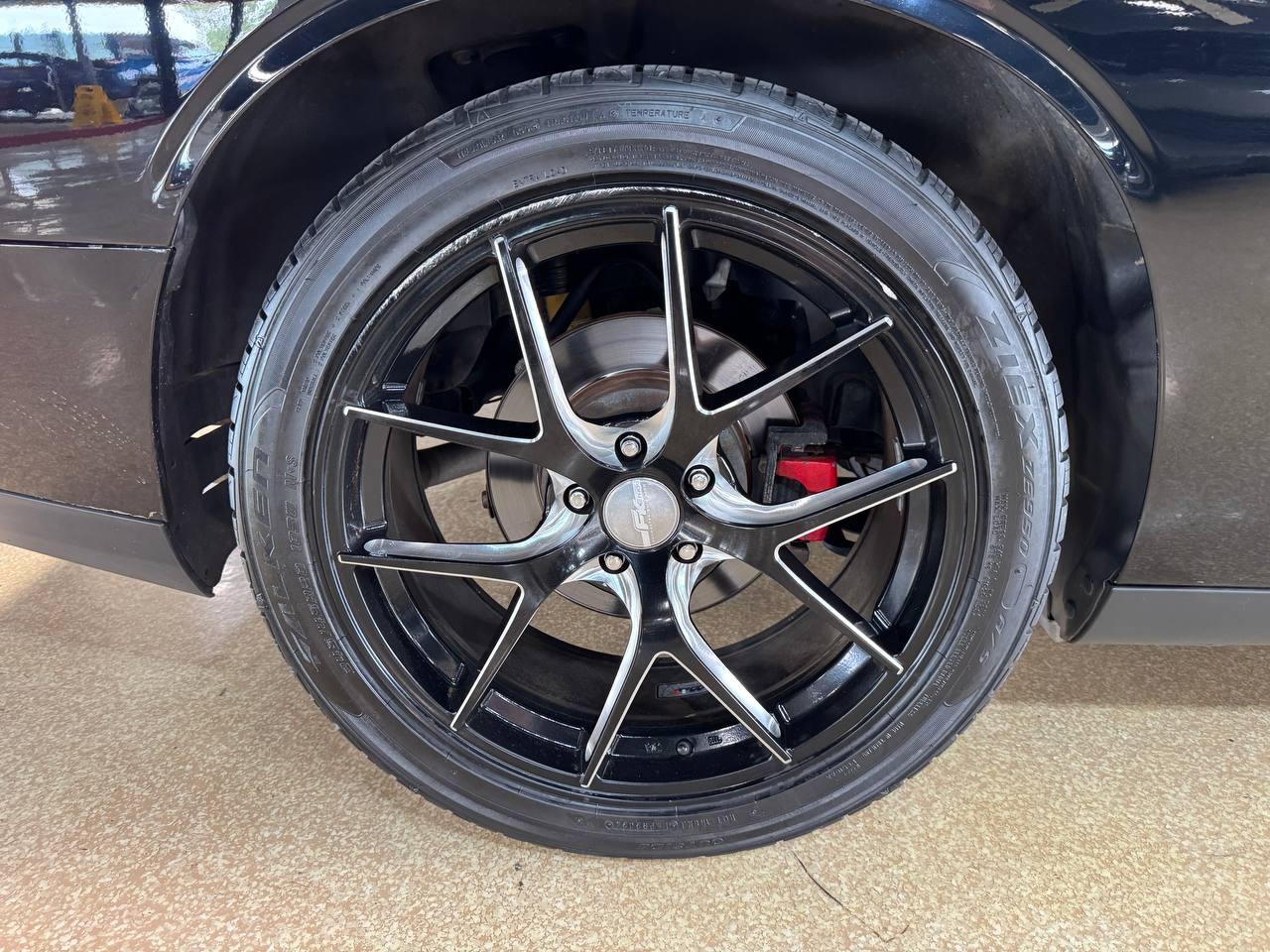 Dodge Challenger 2dr Cpe R/T 2015