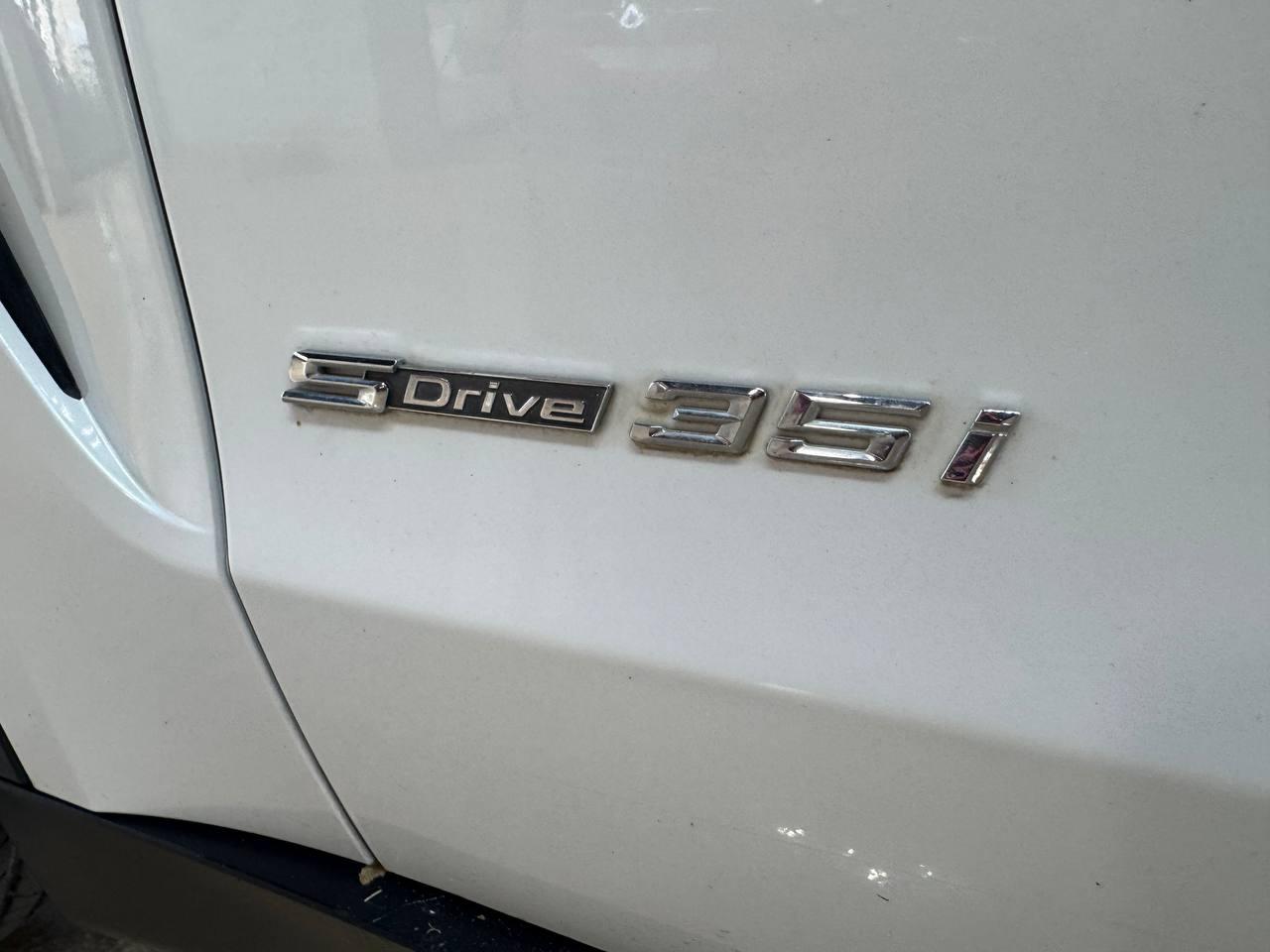 BMW X5 sDrive35i Sports Activity Vehicle 2018