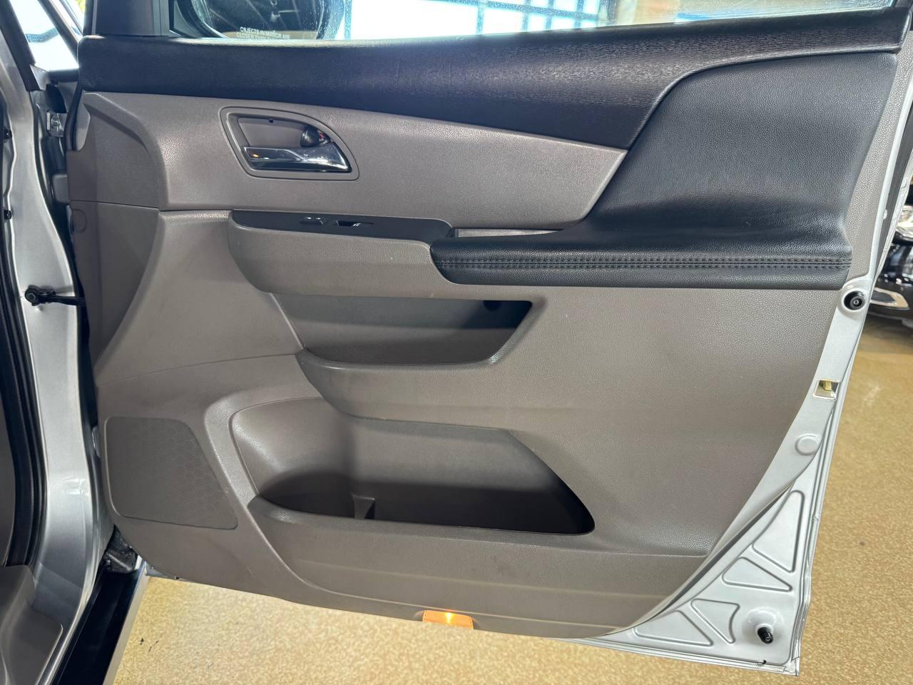Honda Odyssey 5dr EX 2016
