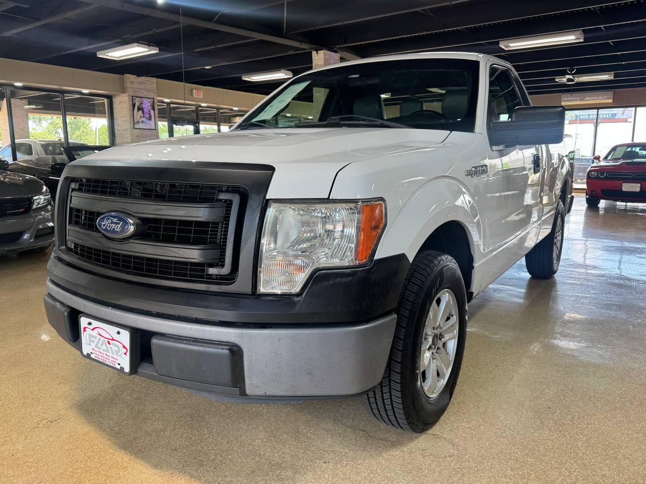 Ford F-150 2WD Reg Cab 126" XLT 2013