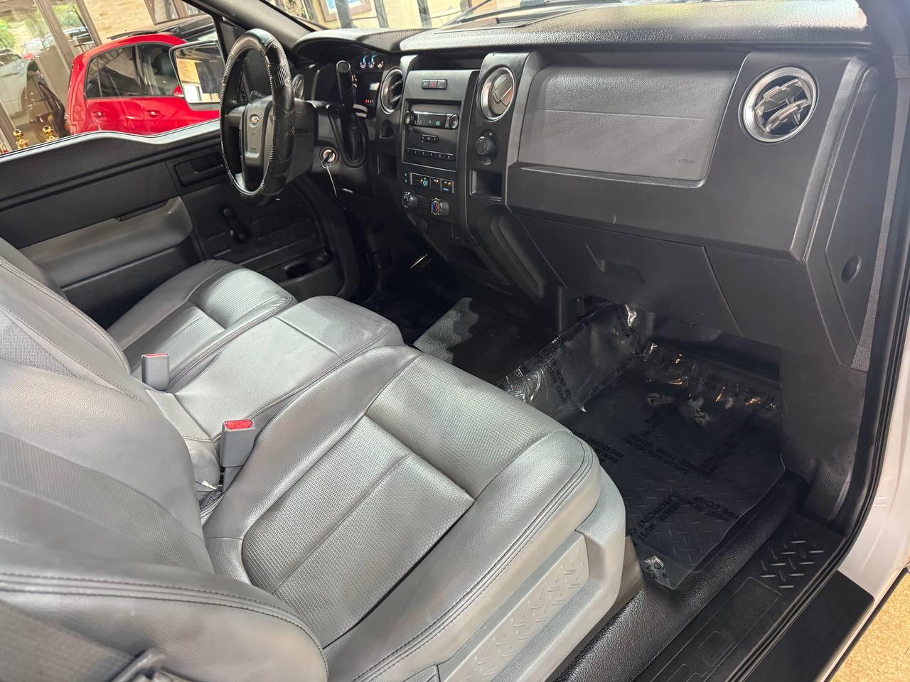 Ford F-150 2WD Reg Cab 126" XLT 2013