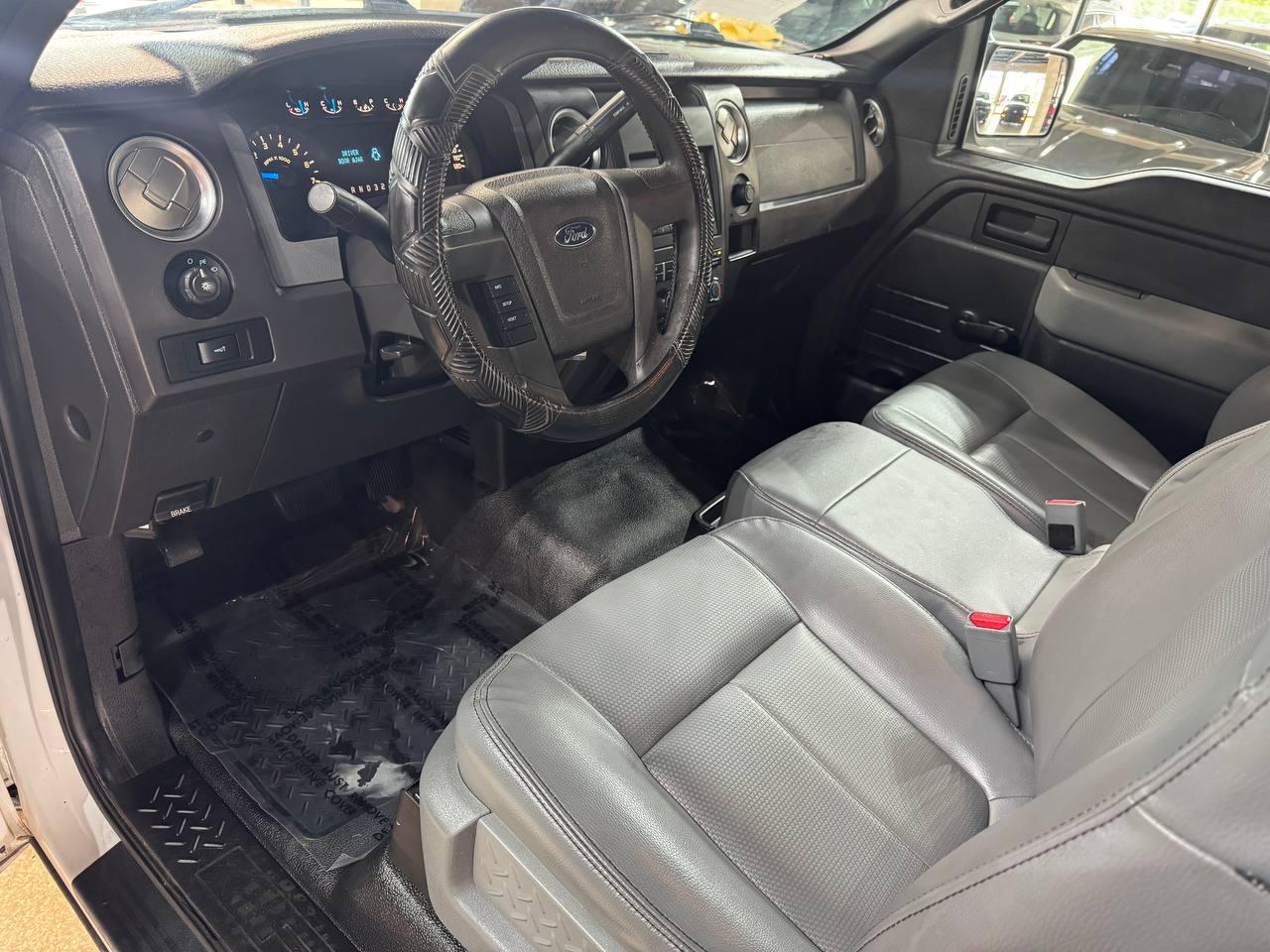 Ford F-150 2WD Reg Cab 126" XLT 2013