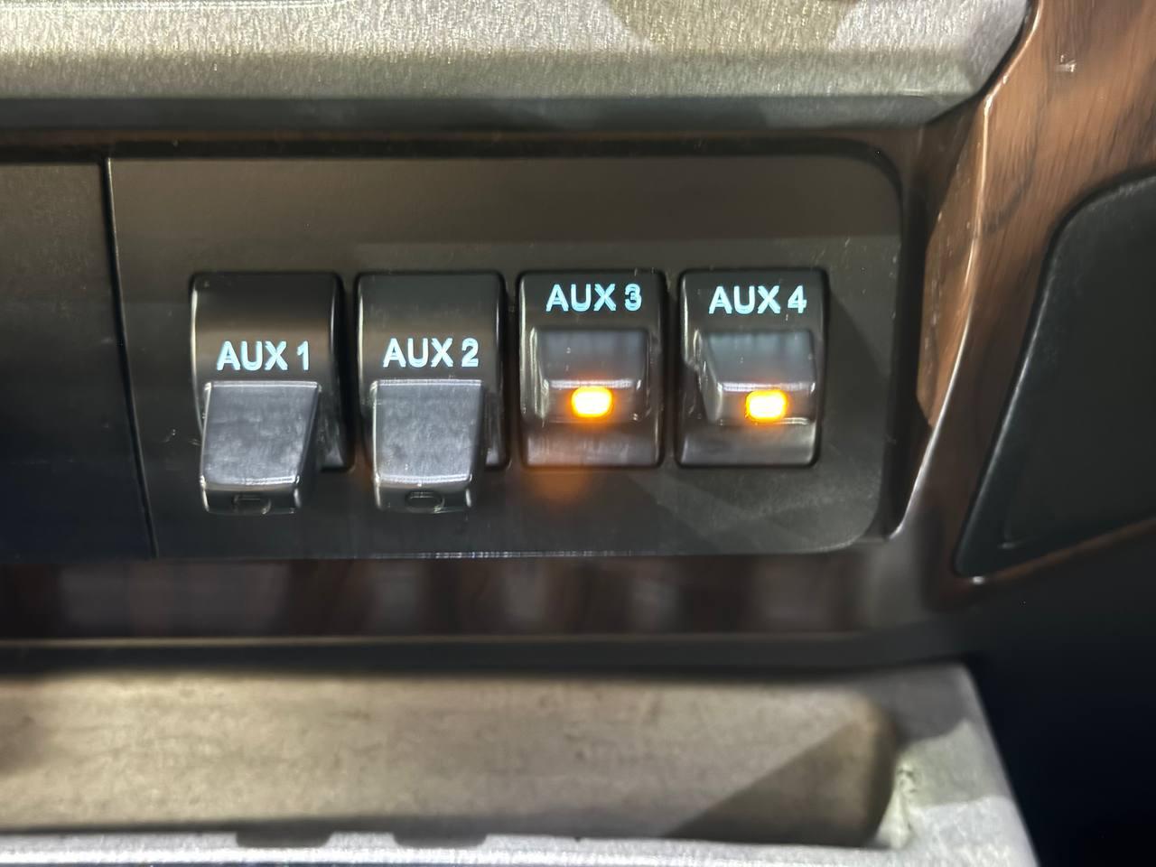 Ford Super Duty F-250 SRW 4WD Crew Cab 172" Lariat 2016