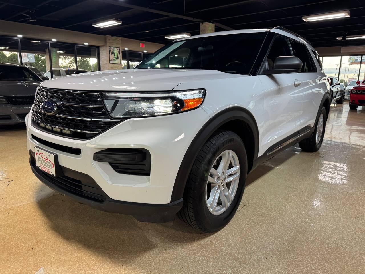 Ford Explorer XLT 4WD 2020