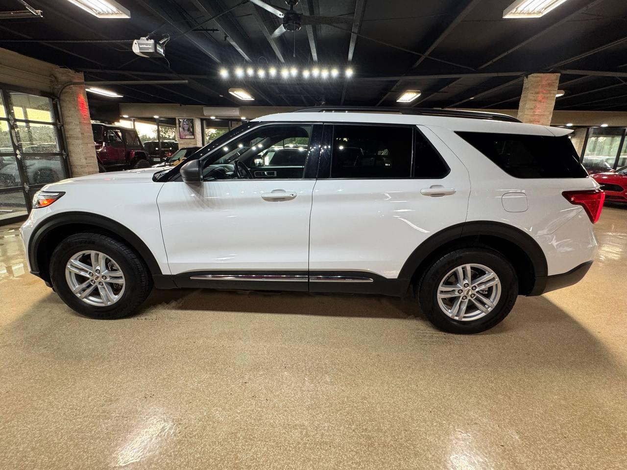 Ford Explorer XLT 4WD 2020