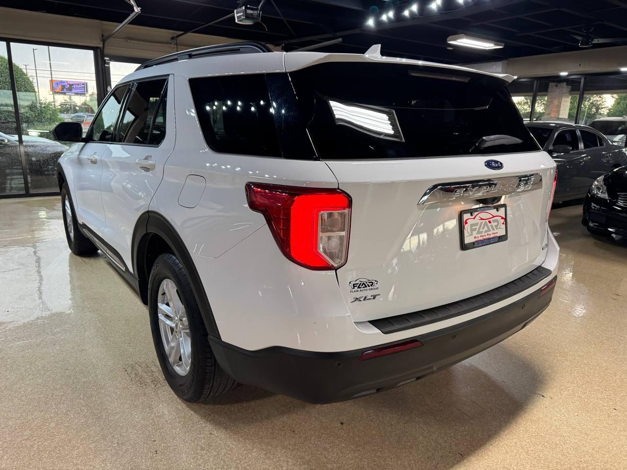 Ford Explorer XLT 4WD 2020