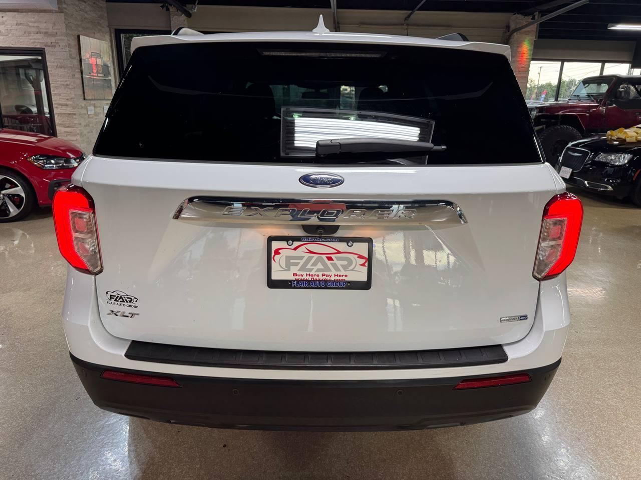 Ford Explorer XLT 4WD 2020