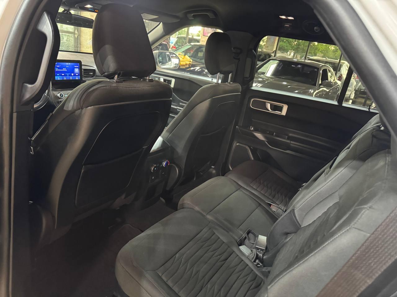 Ford Explorer XLT 4WD 2020