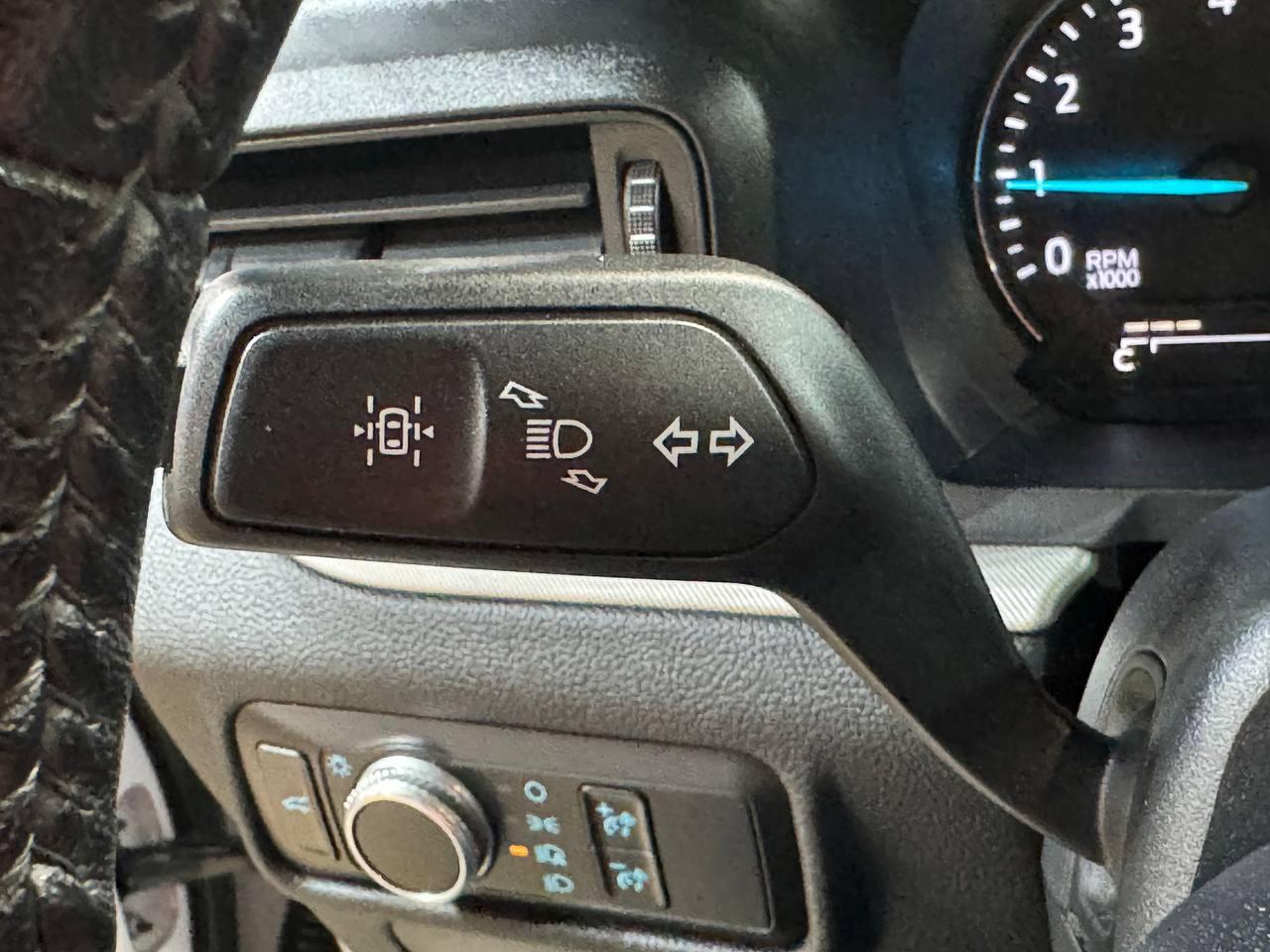 Ford Explorer XLT 4WD 2020
