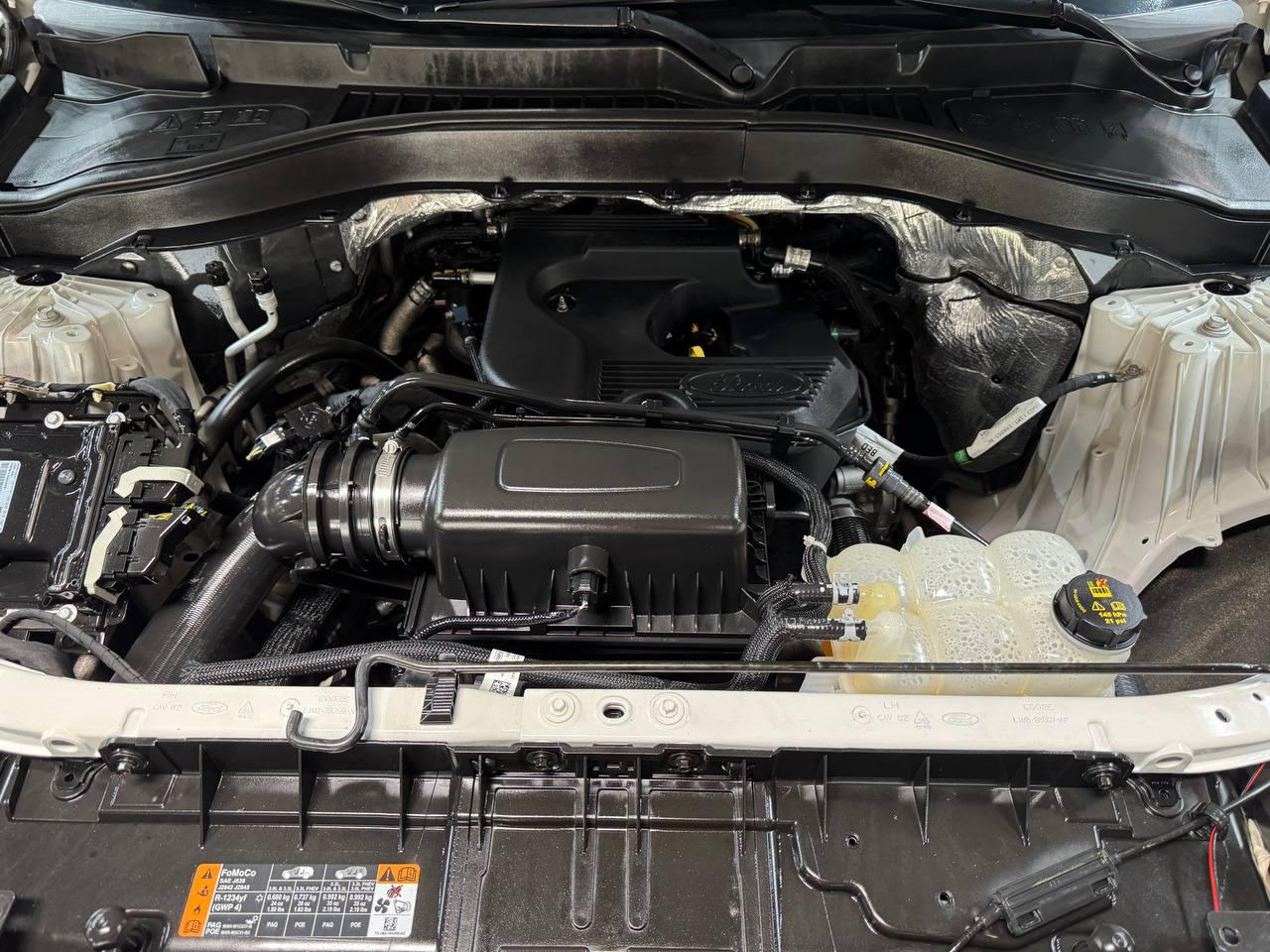 Ford Explorer XLT 4WD 2020