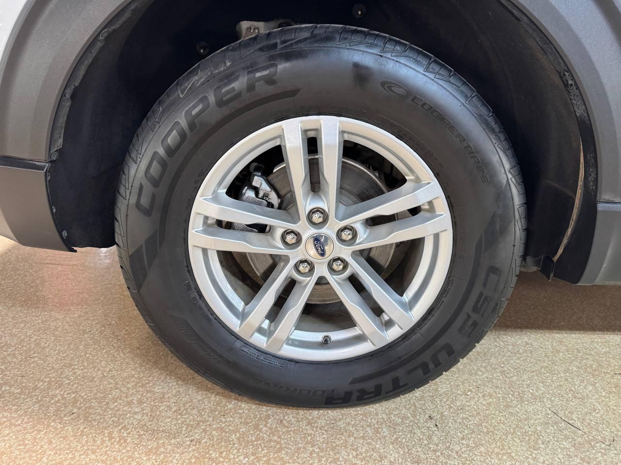 Ford Explorer XLT 4WD 2020