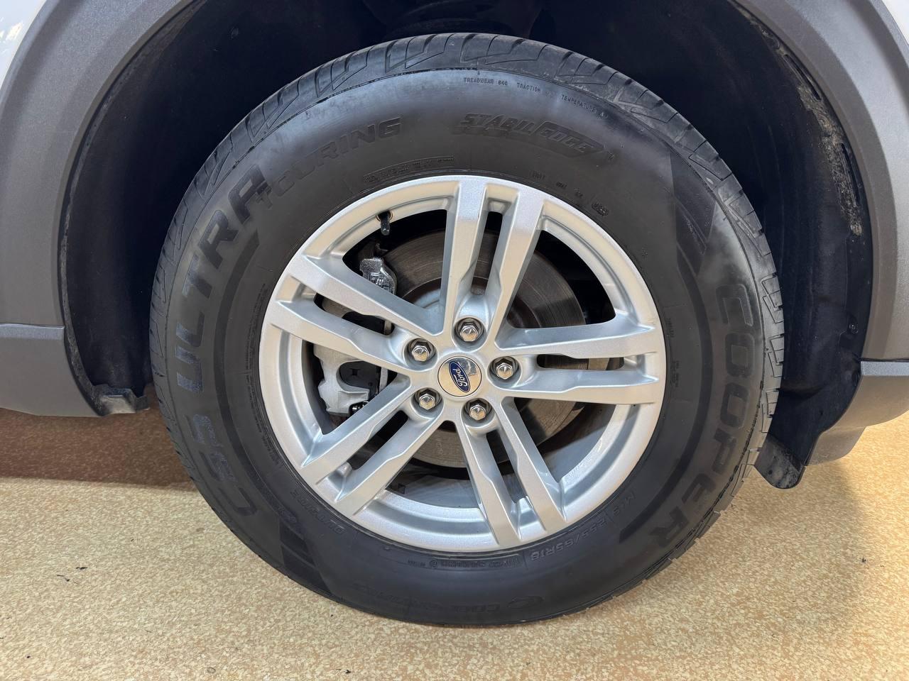 Ford Explorer XLT 4WD 2020
