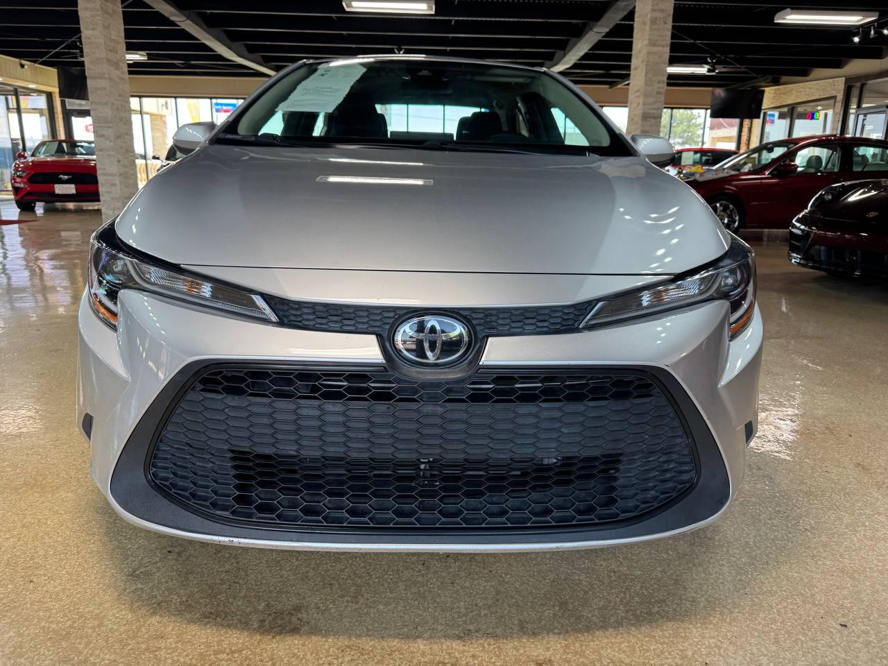 Toyota Corolla LE CVT (Natl) 2021