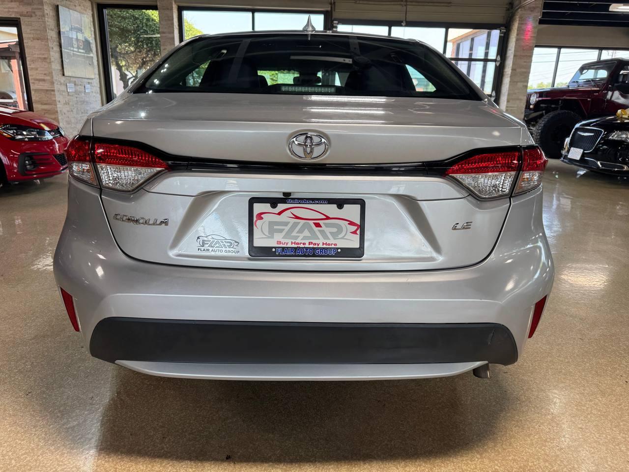 Toyota Corolla LE CVT (Natl) 2021