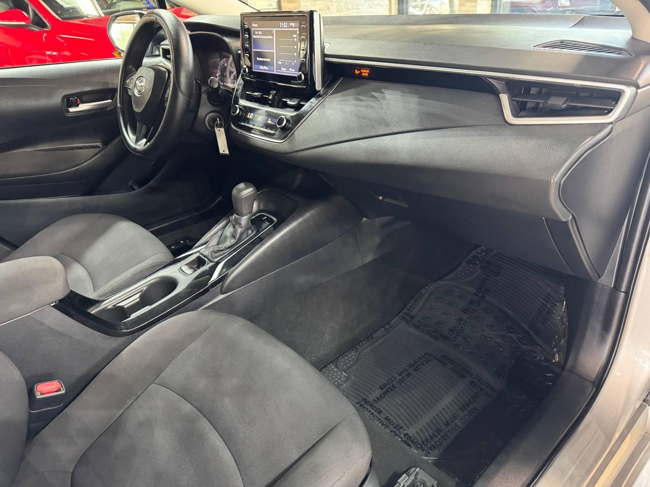 Toyota Corolla LE CVT (Natl) 2021