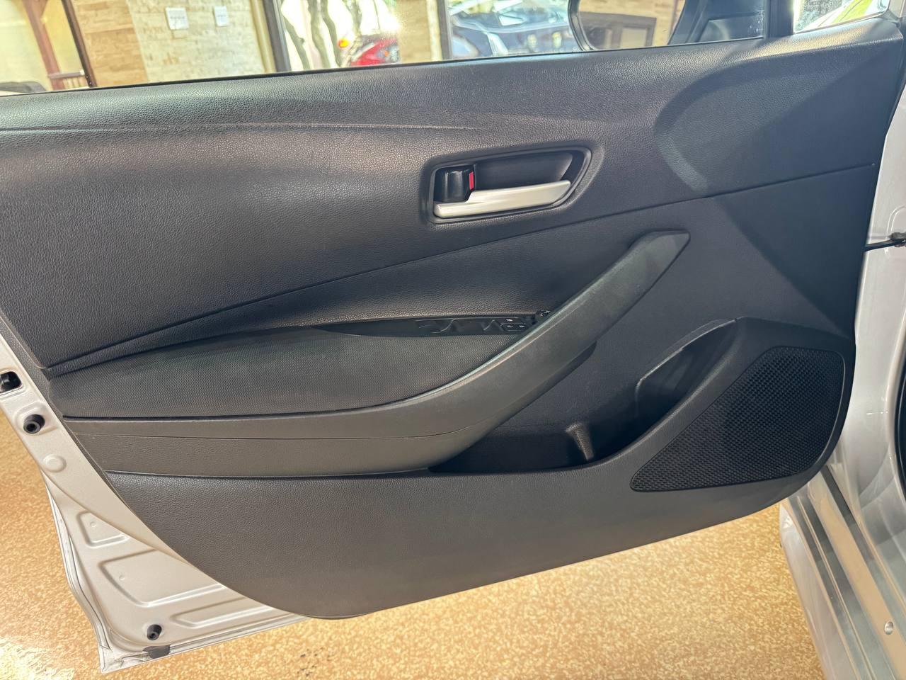 Toyota Corolla LE CVT (Natl) 2021