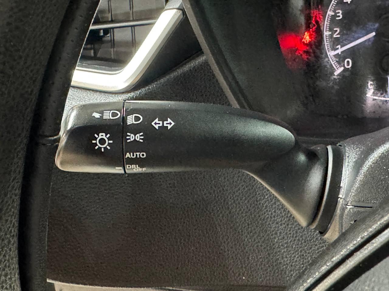 Toyota Corolla LE CVT (Natl) 2021