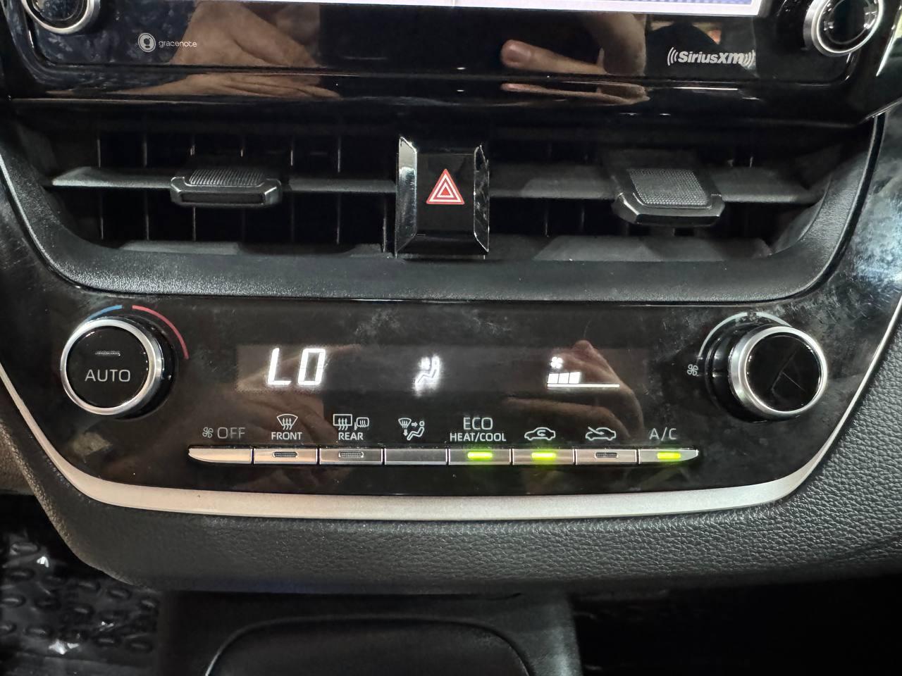 Toyota Corolla LE CVT (Natl) 2021