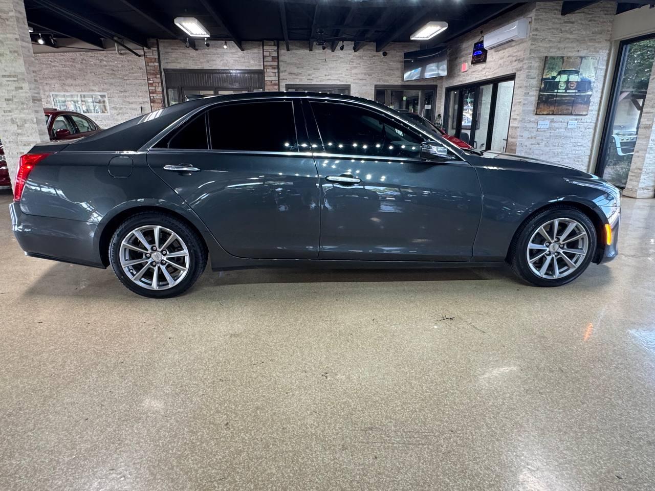 Cadillac CTS Sedan 4dr Sdn 3.6L Luxury AWD 2017
