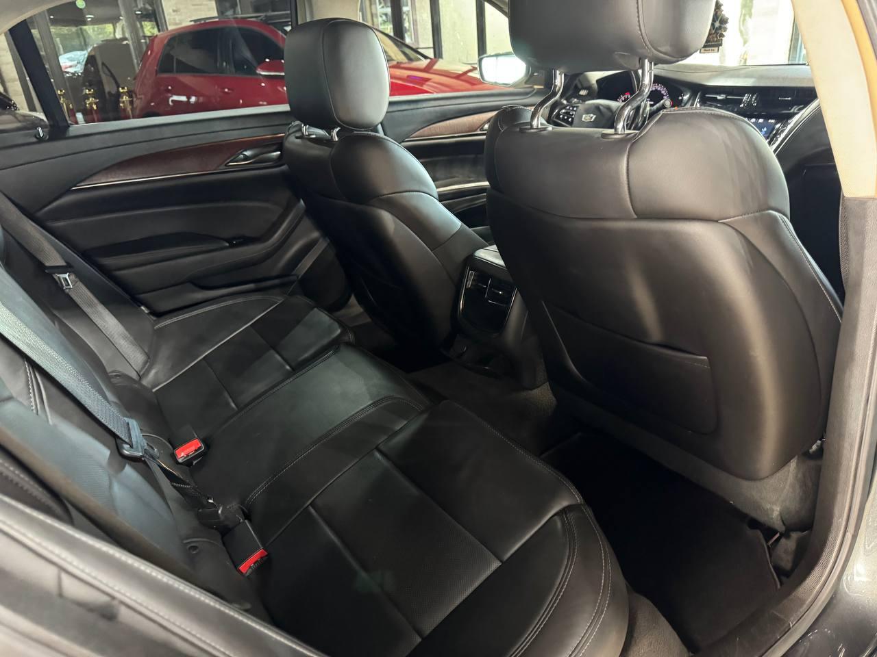 Cadillac CTS Sedan 4dr Sdn 3.6L Luxury AWD 2017