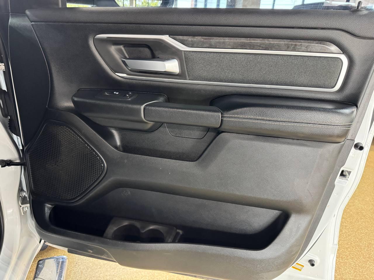 RAM 1500 Big Horn/Lone Star 4x2 Crew Cab 5'7" Box 2019