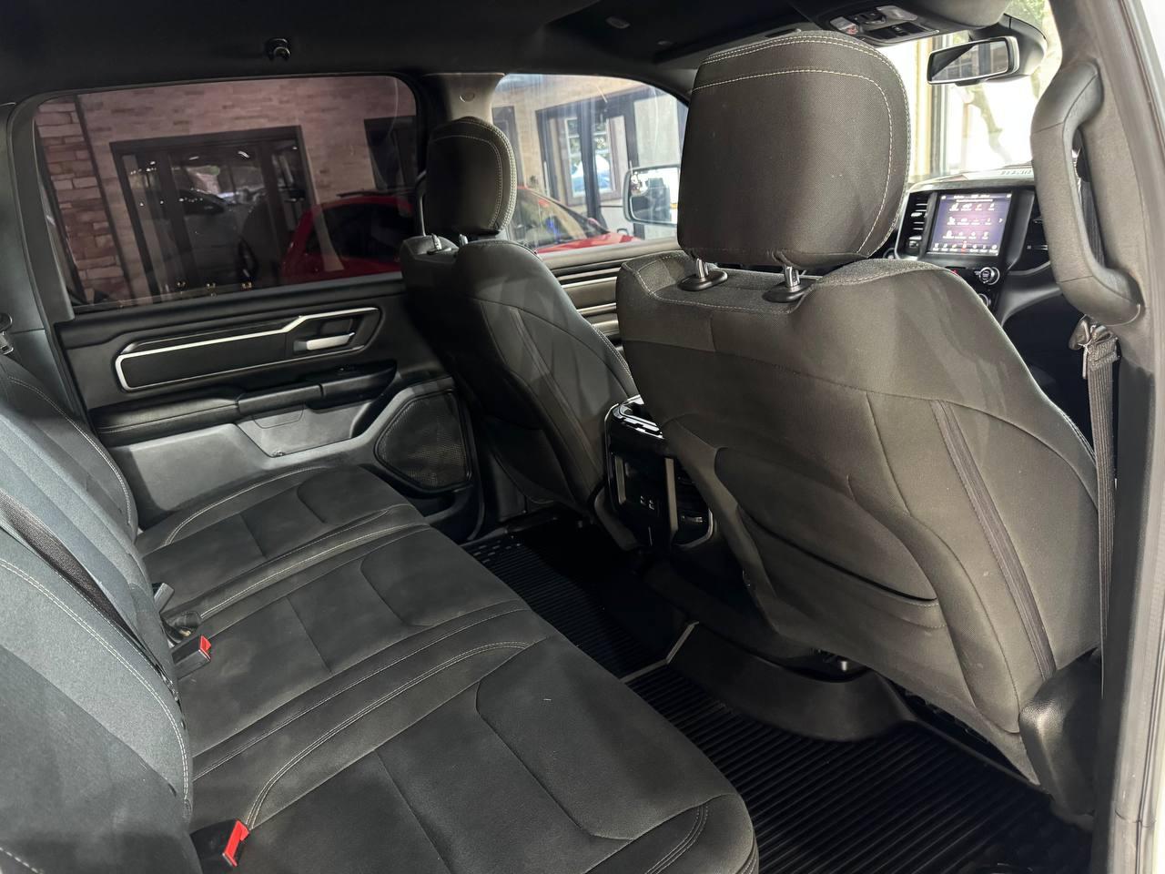 RAM 1500 Big Horn/Lone Star 4x2 Crew Cab 5'7" Box 2019