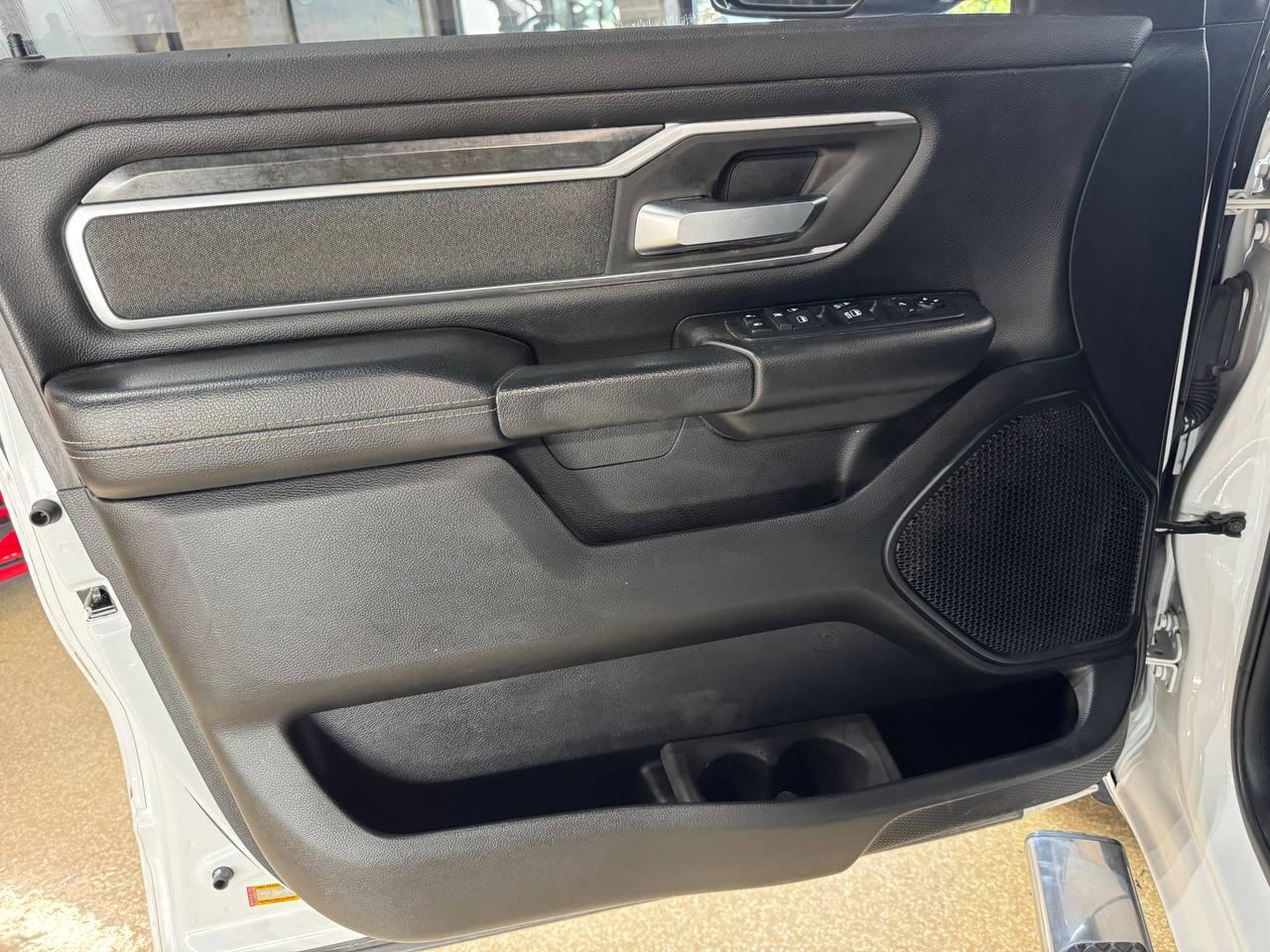 RAM 1500 Big Horn/Lone Star 4x2 Crew Cab 5'7" Box 2019