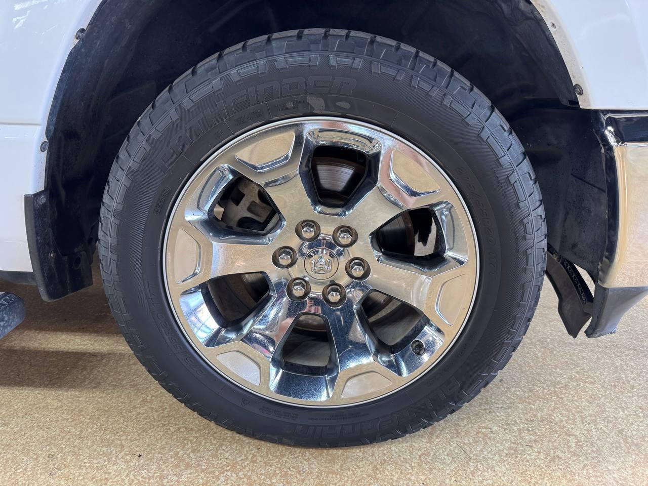 RAM 1500 Big Horn/Lone Star 4x2 Crew Cab 5'7" Box 2019