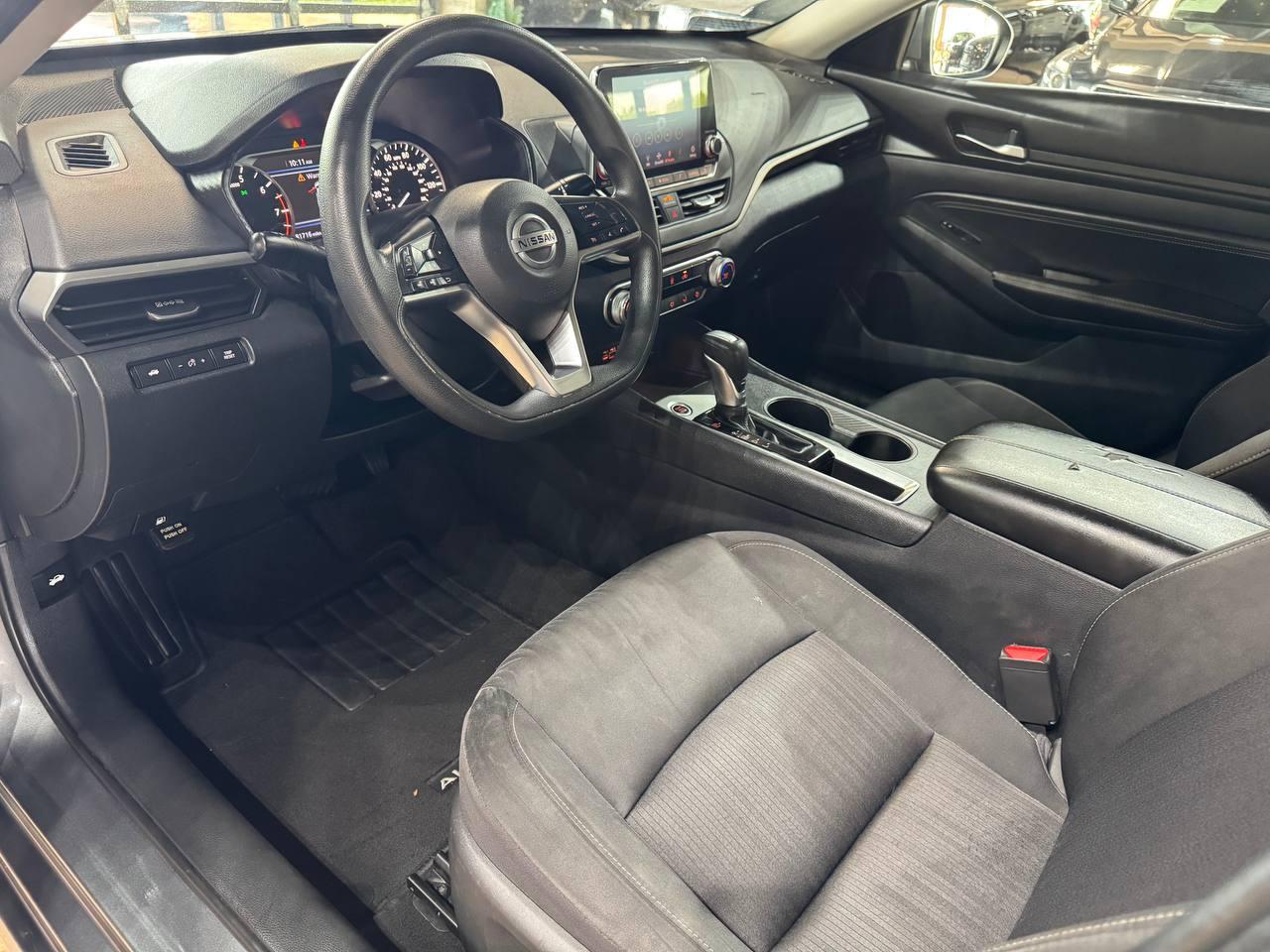 Nissan Altima 2.5 S Sedan 2019