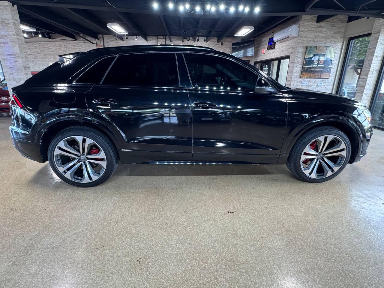 Audi Q8 Premium Plus 55 TFSI quattro 2019